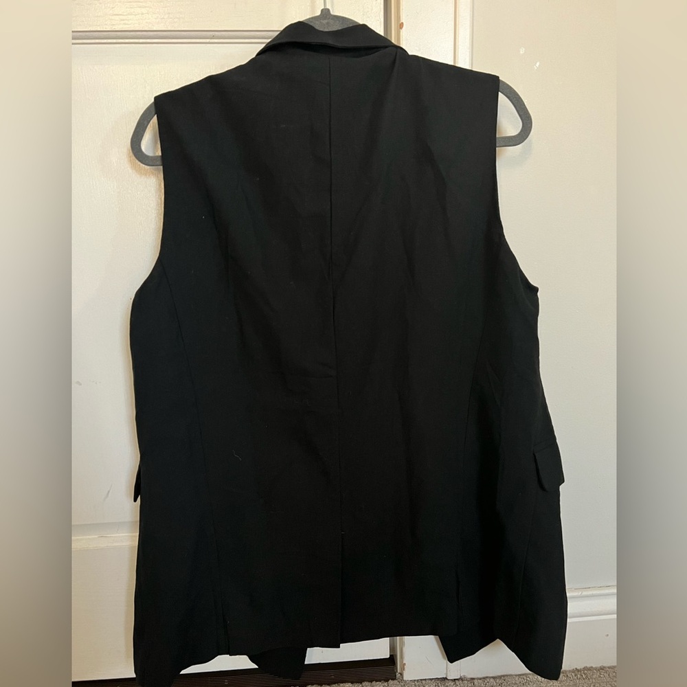 Never worn! - Picture 2 of 4